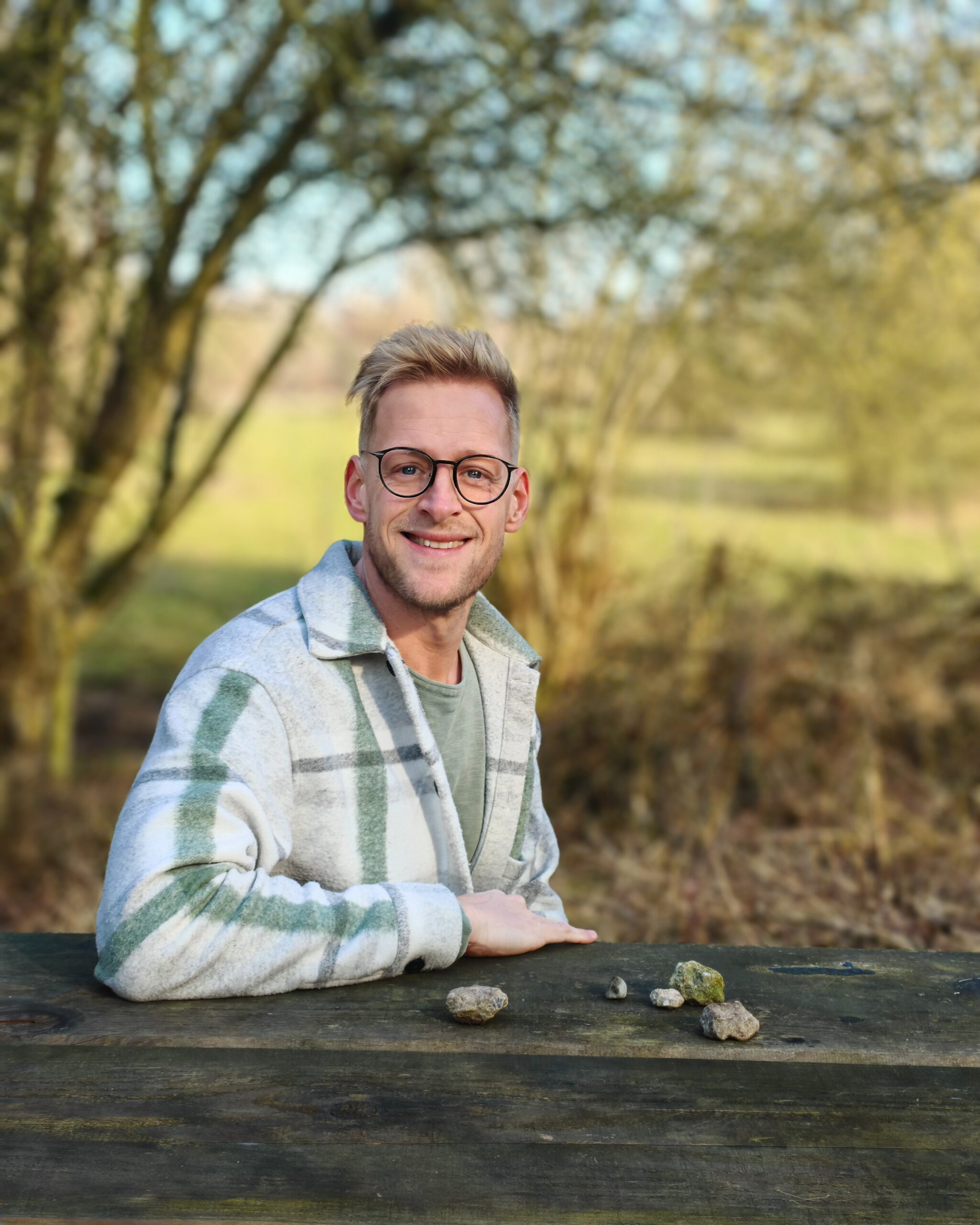 Geert, systemisch coach en begeleider organisatieopstellingen in beeld in de natuur